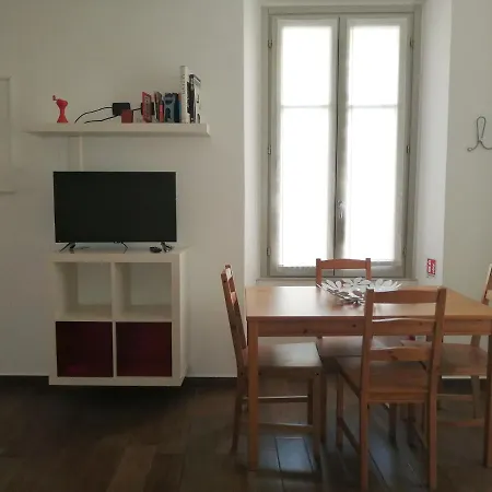 Al Molo 1 Lägenhet *